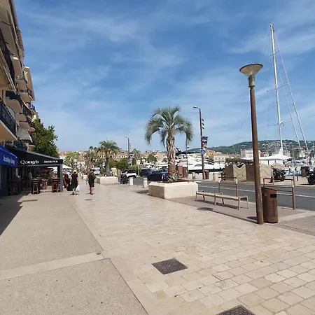 Bel Typique Proche Du Palais Et Plages *