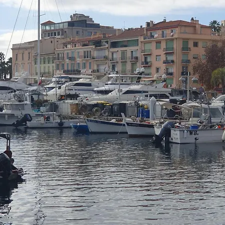 Bel Typique Proche Du Palais Et Plages Lejlighed Cannes