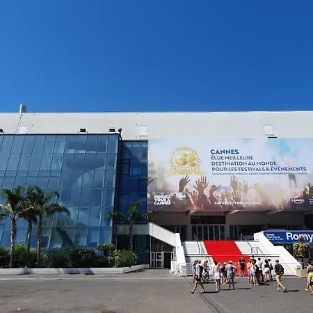 Bel Typique Proche Du Palais Et Plages Apartman *