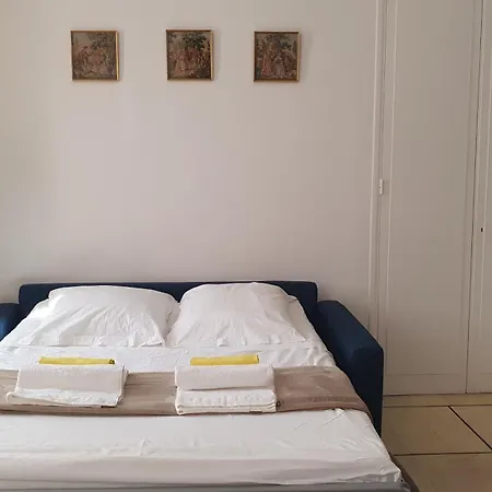 Apartament Bel Typique Proche Du Palais Et Plages